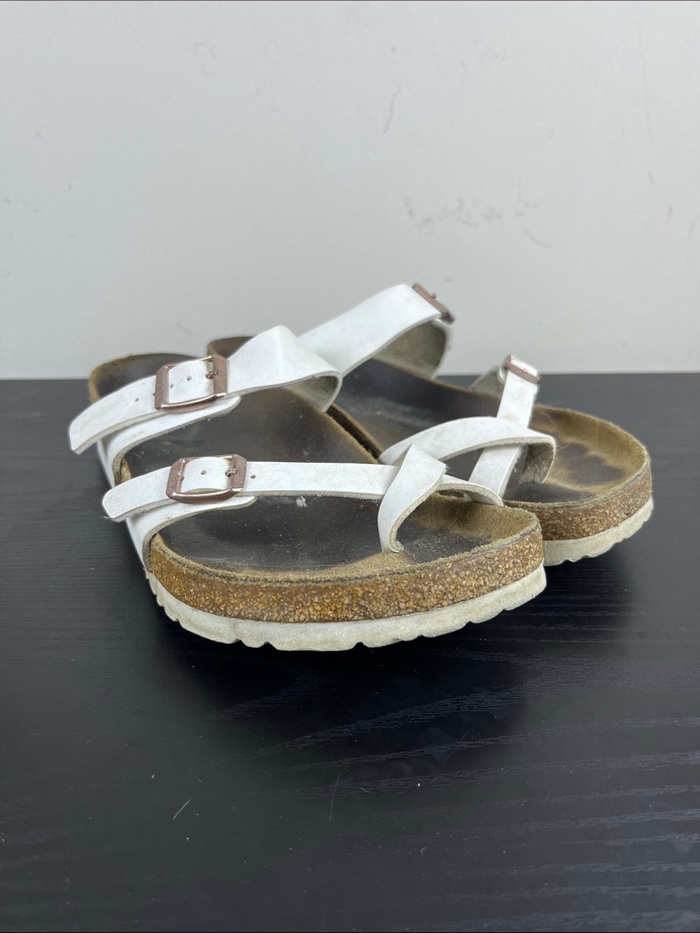 Birkenstock Mayari Women's EU 41 US 11 White Toe Loop Sandals Pre Owned